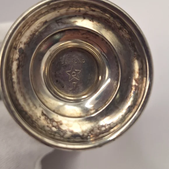 Vintage A.T. Gunner Sterling Silver Salt & Pepper Shakers Star G Hallmark - Picture 3 of 8